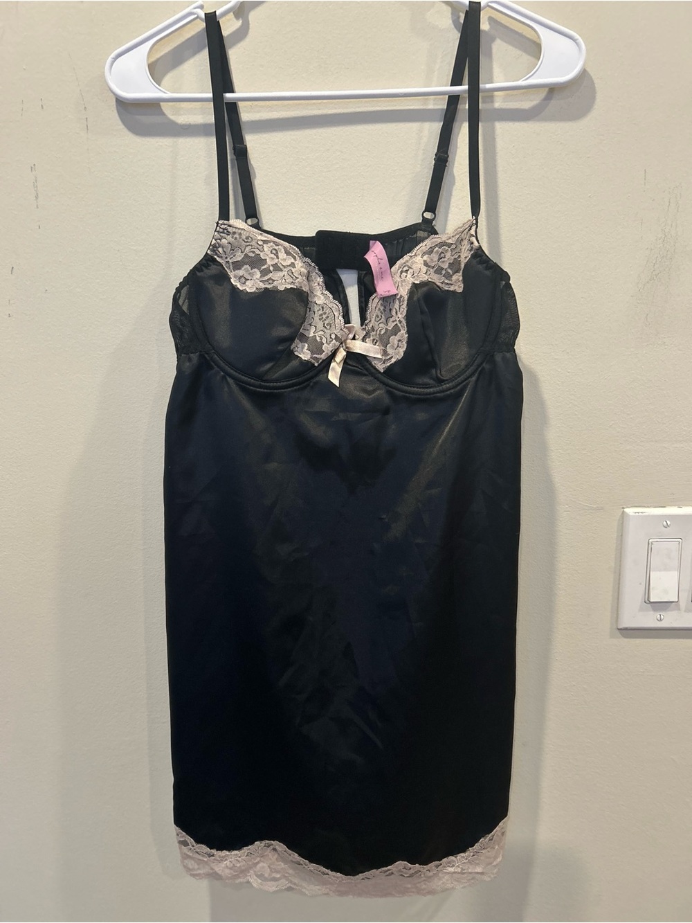 Sophie & Me by Twentyone Bustier Black
Lace Slip Dress - Size Large